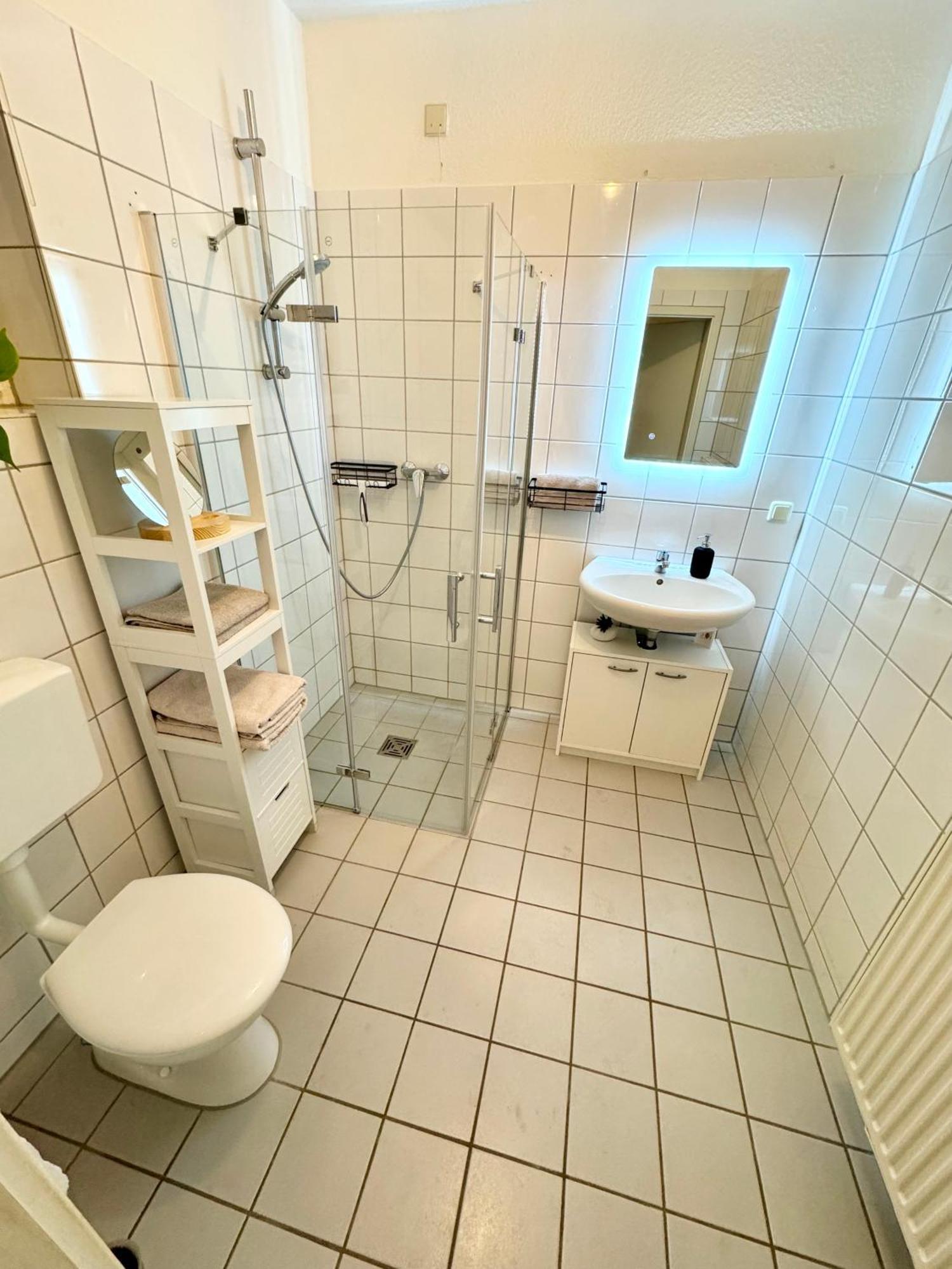 Ferienwohnung Schildblick Modernes Apartment Direkt In Der Altstadt Von Erfurt Nahe Der Kraemerbruecke - Beste Innenstadtlage Экстерьер фото